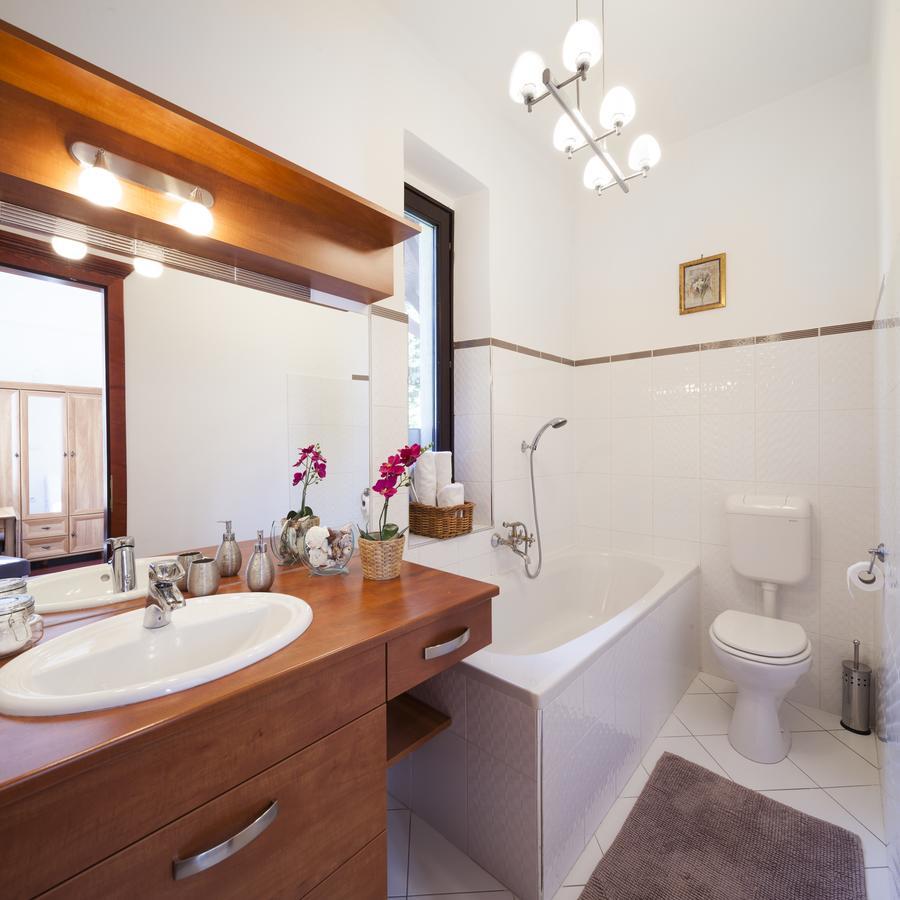 Villa Cecile Sopron Eksteriør bilde